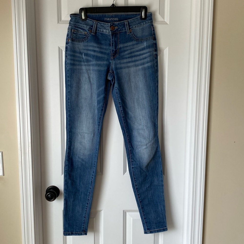 Maurices Skinny Fit Jeans - Size Small Long/- Medium Wash Denim